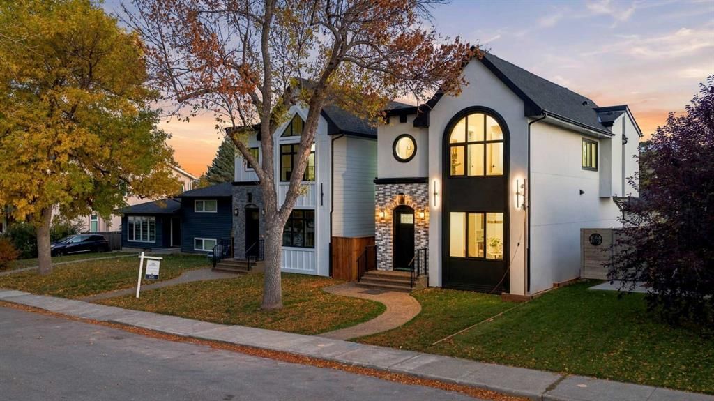 35 Hendon Drive NW, Calgary — photo 2 of 50