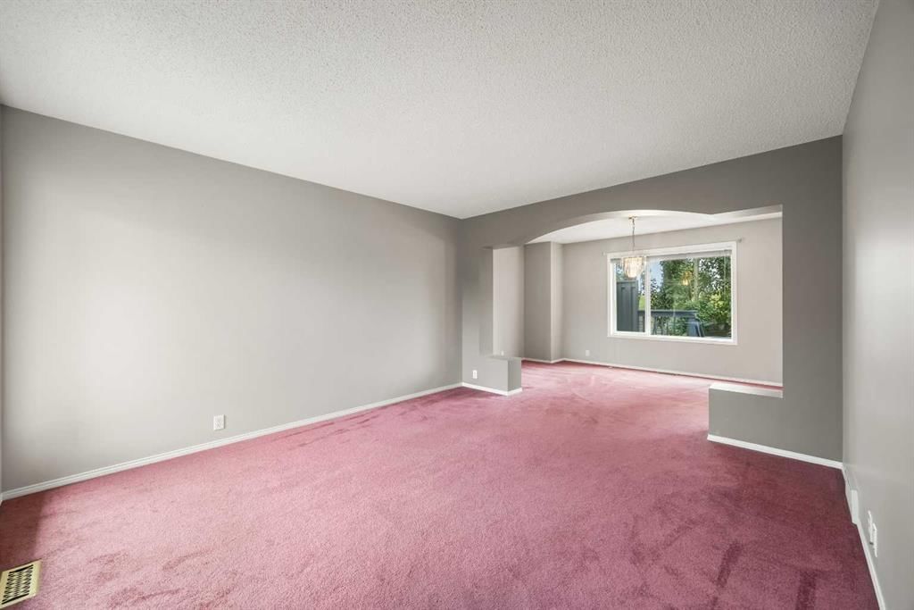 256 Harvest Glen Place NE, Calgary — photo 2 of 44