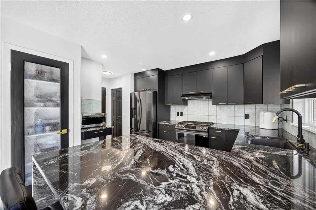 1705 Patterson View SW, Calgary — main listing photo