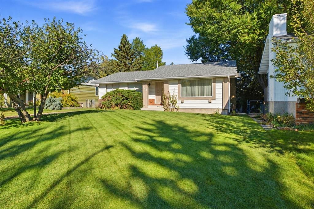 340 Canniff Place SW, Calgary — main listing photo