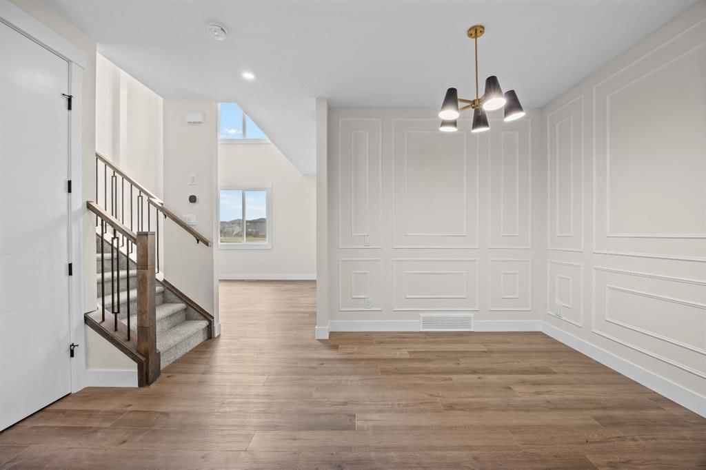 10 Ranchers Meadows, Okotoks — photo 2 of 49