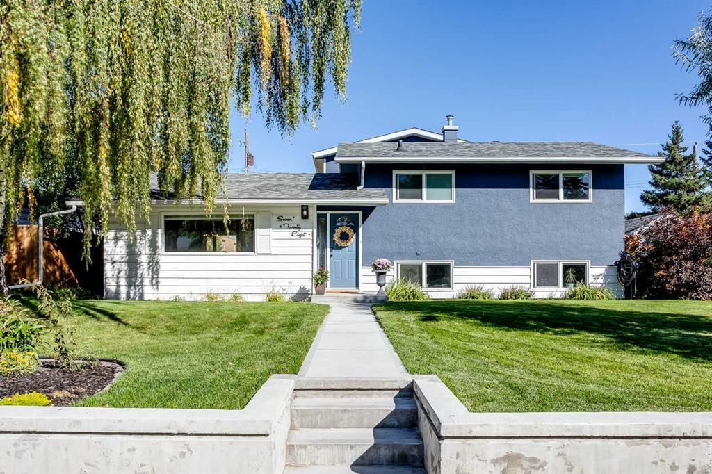 728 71 Avenue SW, Calgary — main listing photo
