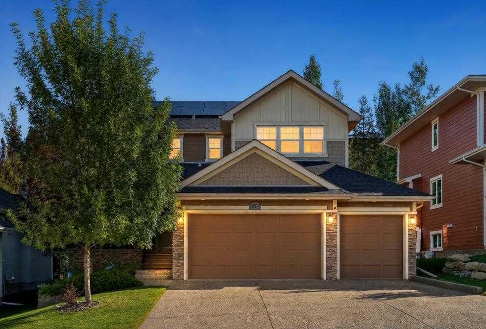 12 Crestridge Rise SW, Calgary — detached for sale