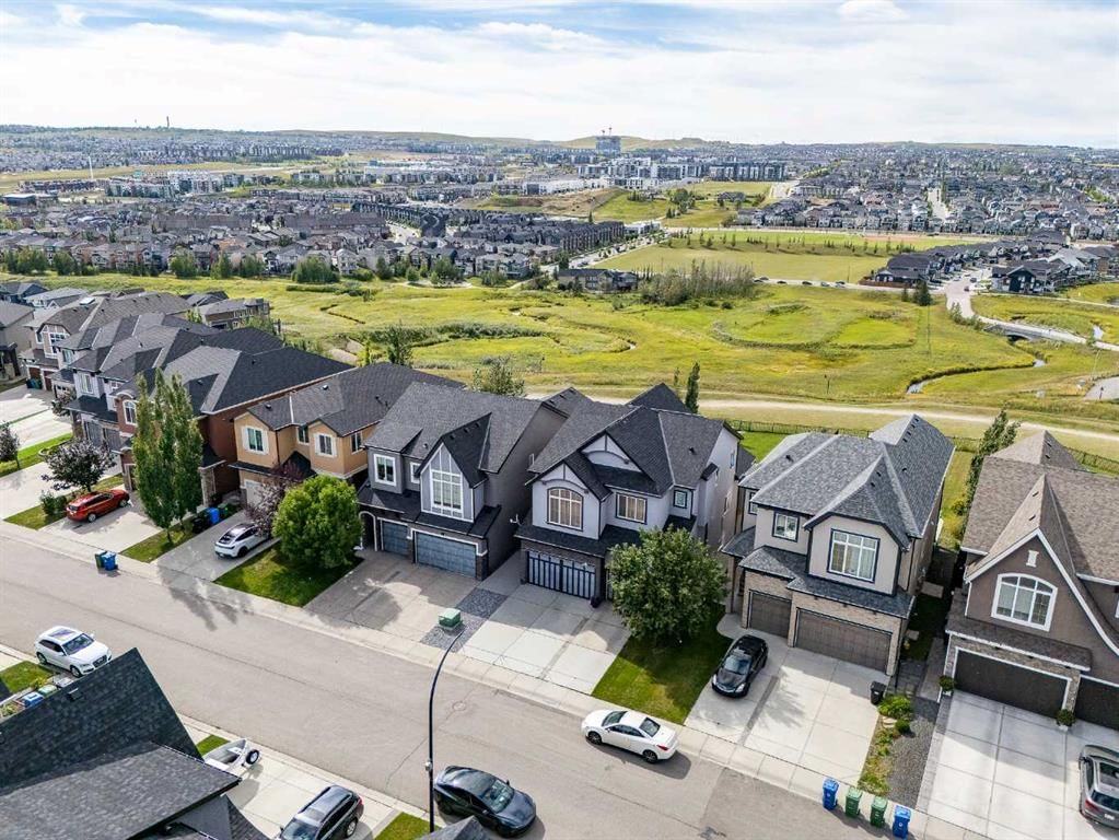 101 Evansridge Place NW, Calgary — photo 4 of 44