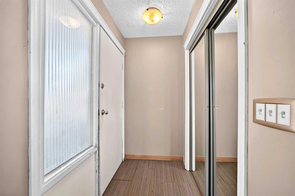 143 Rundleson Way NE, Calgary — photo 2 of 49