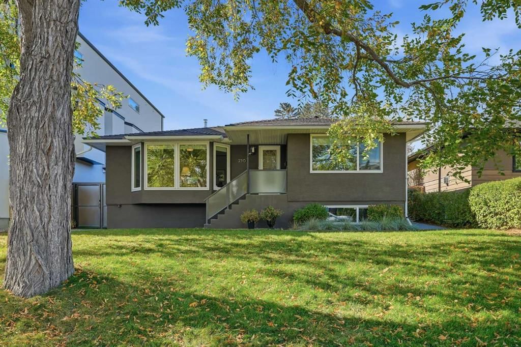 2515 19A Street SW, Calgary — recently sold home