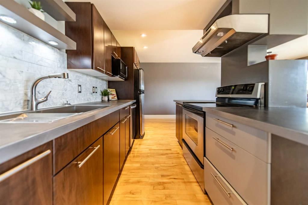 6, 1530 26 Avenue SW, Calgary — photo 4 of 29