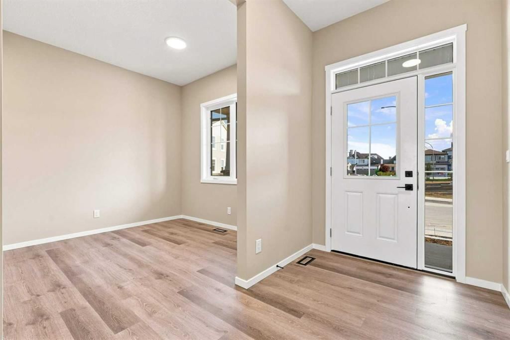 90 Cityline Common NE, Calgary — photo 3 of 33