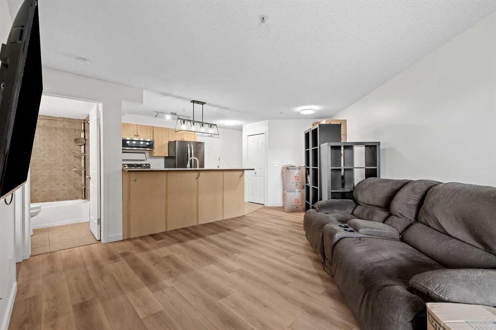 4307, 60 Panatella Street NW, Calgary — photo 5 of 25