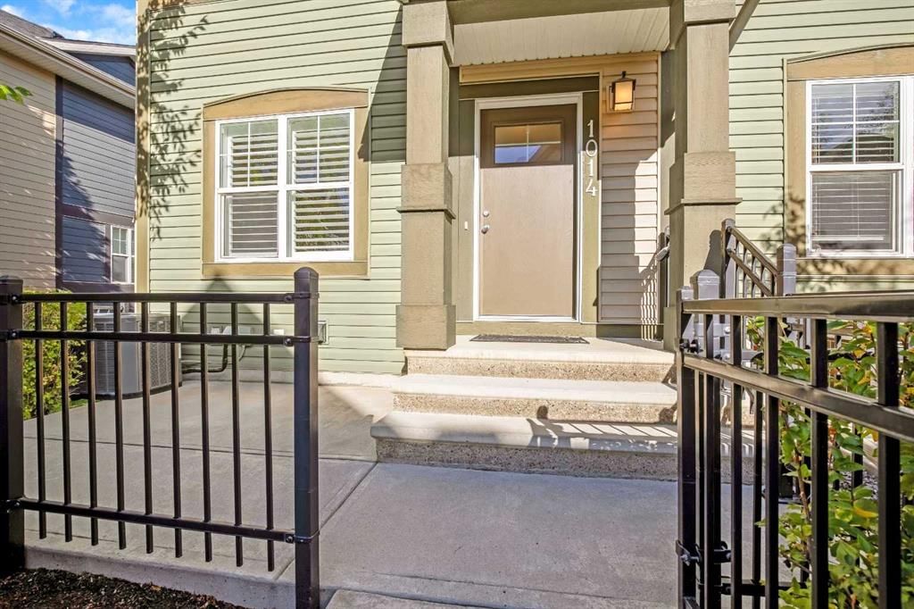 1014 Mckenzie Towne Villas SE, Calgary — photo 5 of 49
