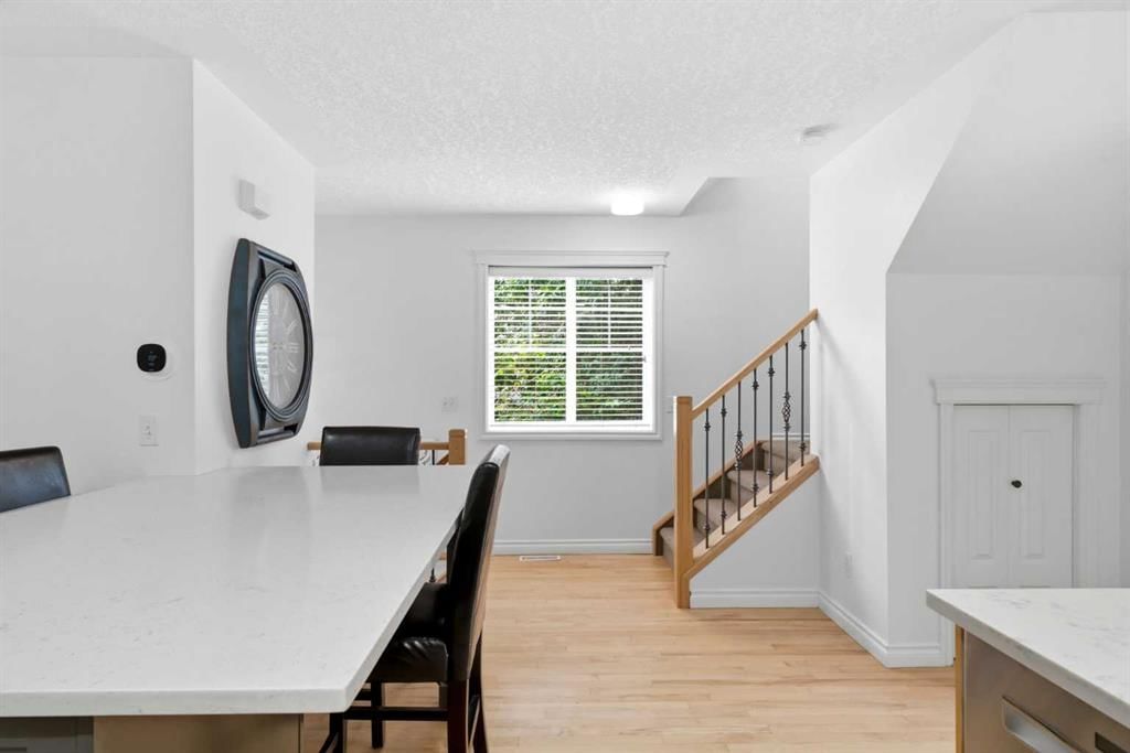 2, 435 13 Avenue NE, Calgary — photo 4 of 47