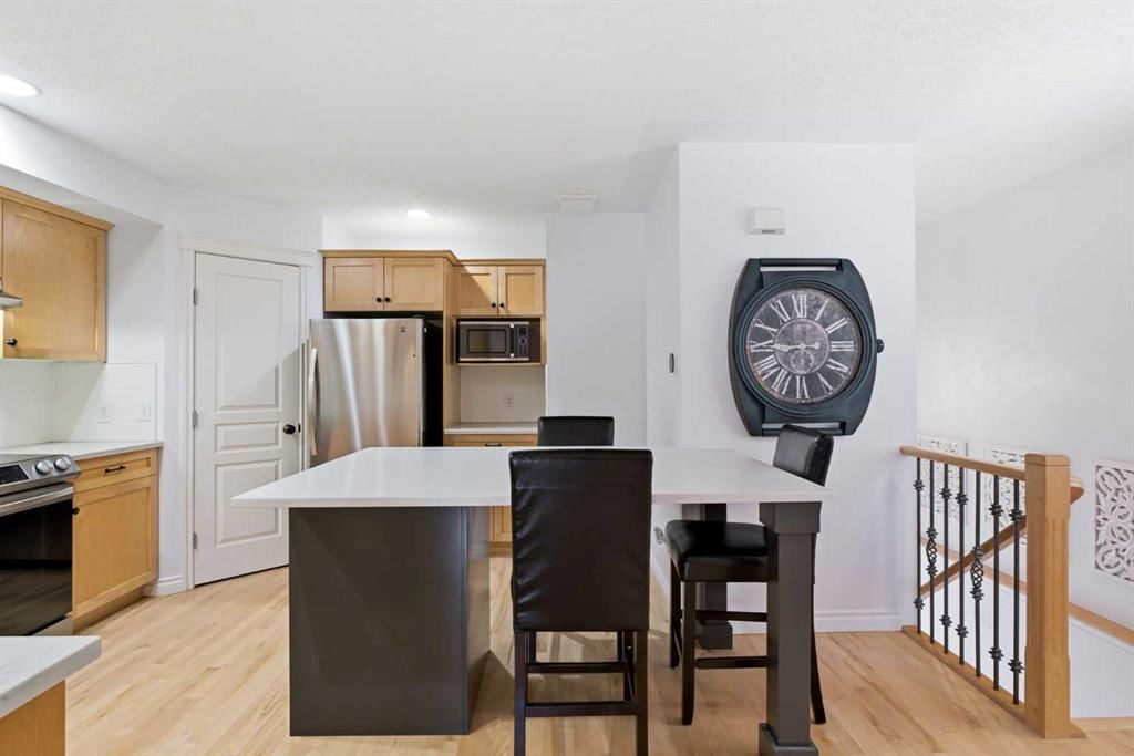 2, 435 13 Avenue NE, Calgary — photo 5 of 47