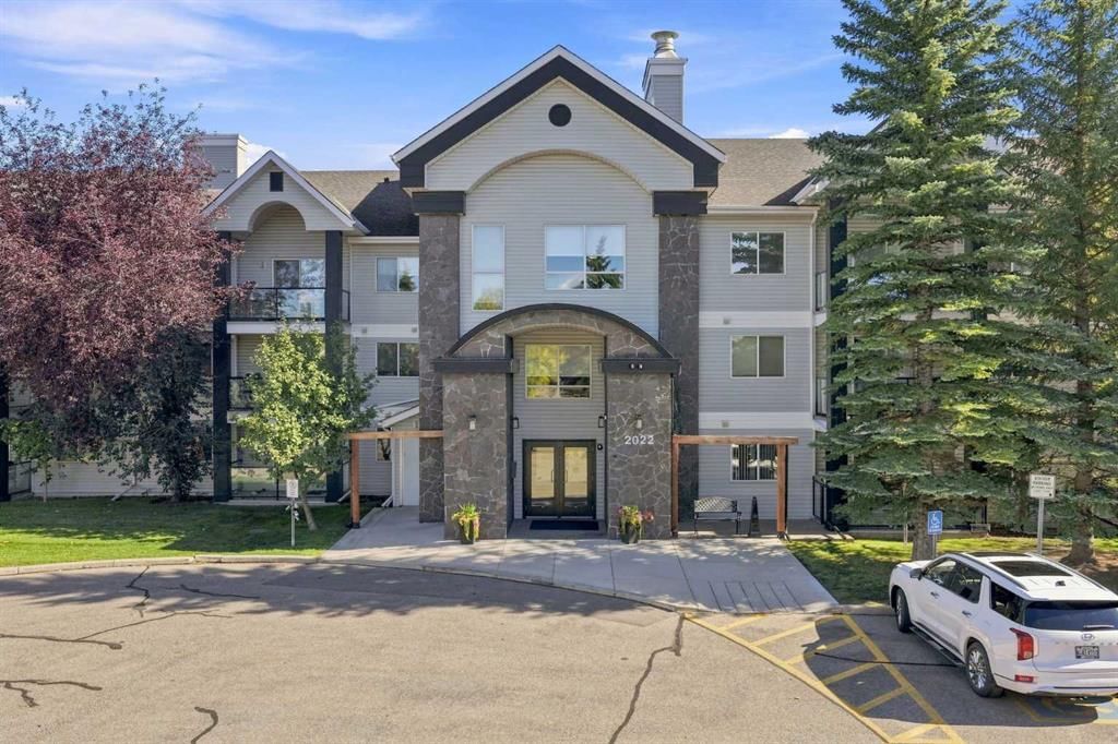 220, 2022 Canyon Meadows Drive SE, Calgary — main listing photo