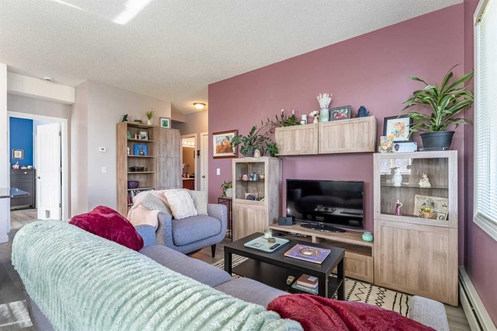 227, 8 Prestwick Pond Terrace SE, Calgary — photo 5 of 34