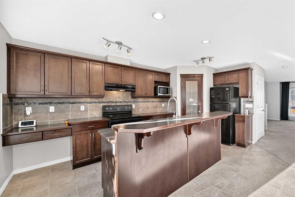 256 Autumn Green SE, Calgary — photo 4 of 44