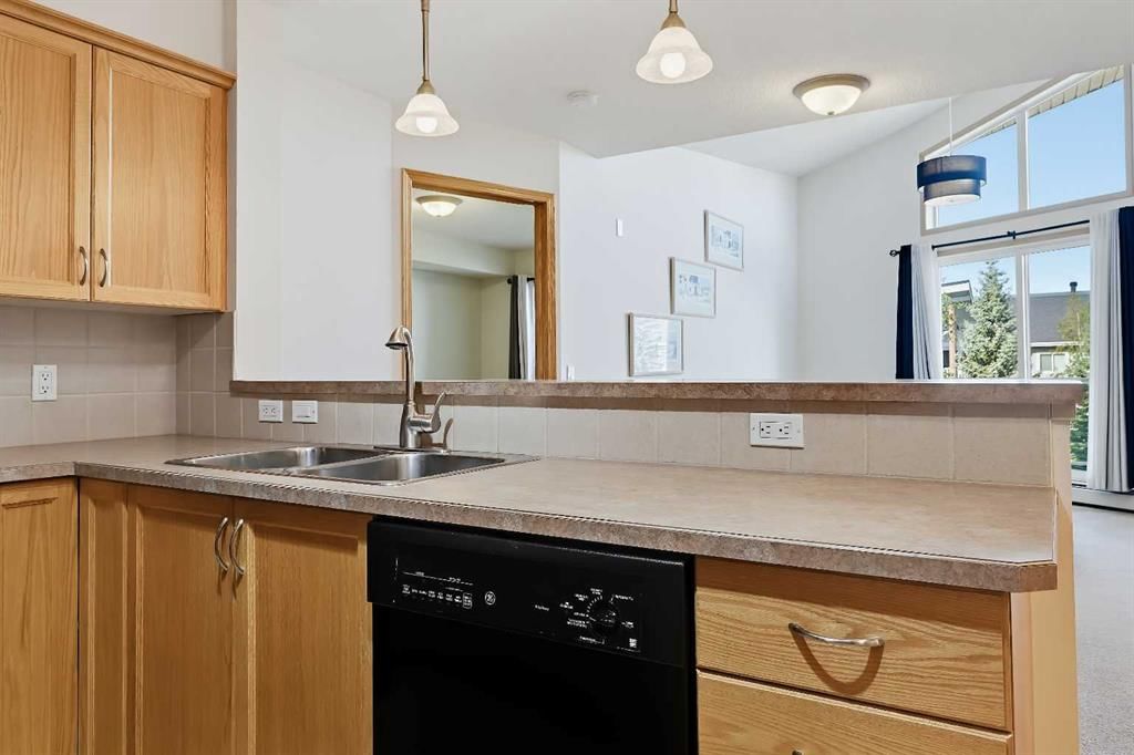 313, 380 Marina Drive, Chestermere — photo 4 of 32