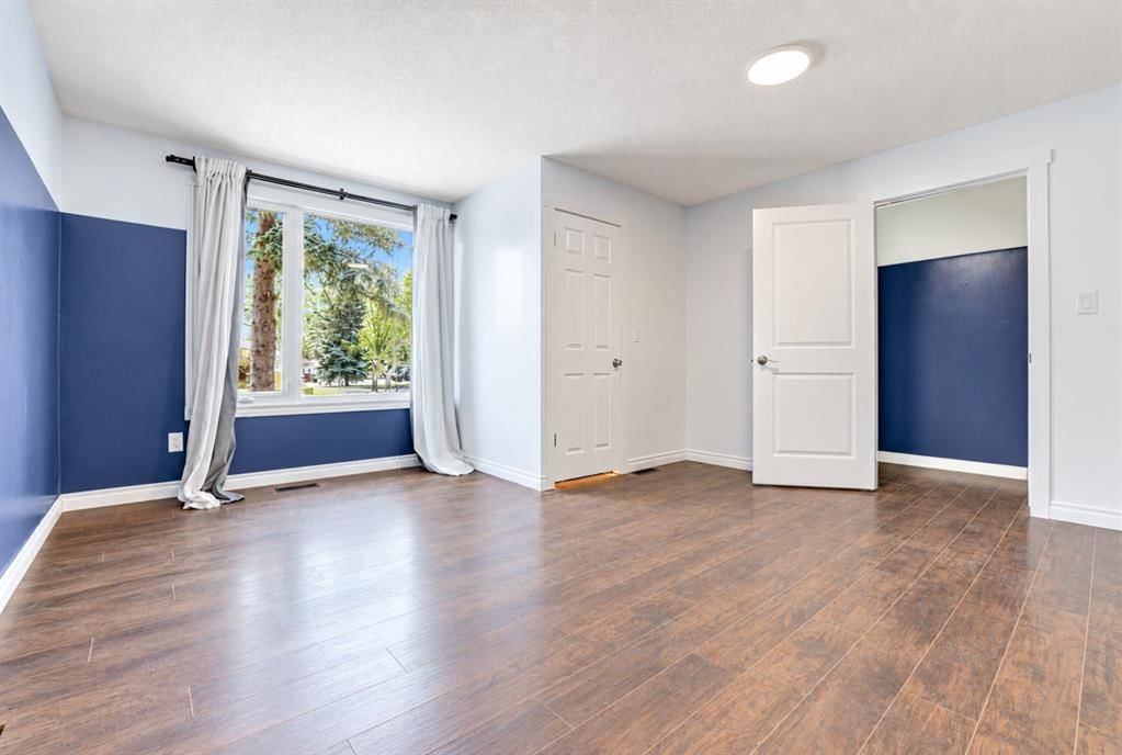 3131 Dover Crescent SE, Calgary — photo 3 of 26