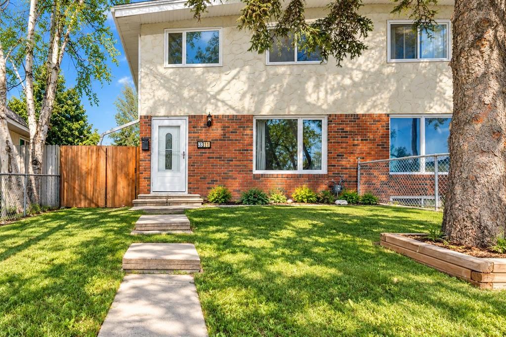 3131 Dover Crescent SE, Calgary — photo 4 of 26