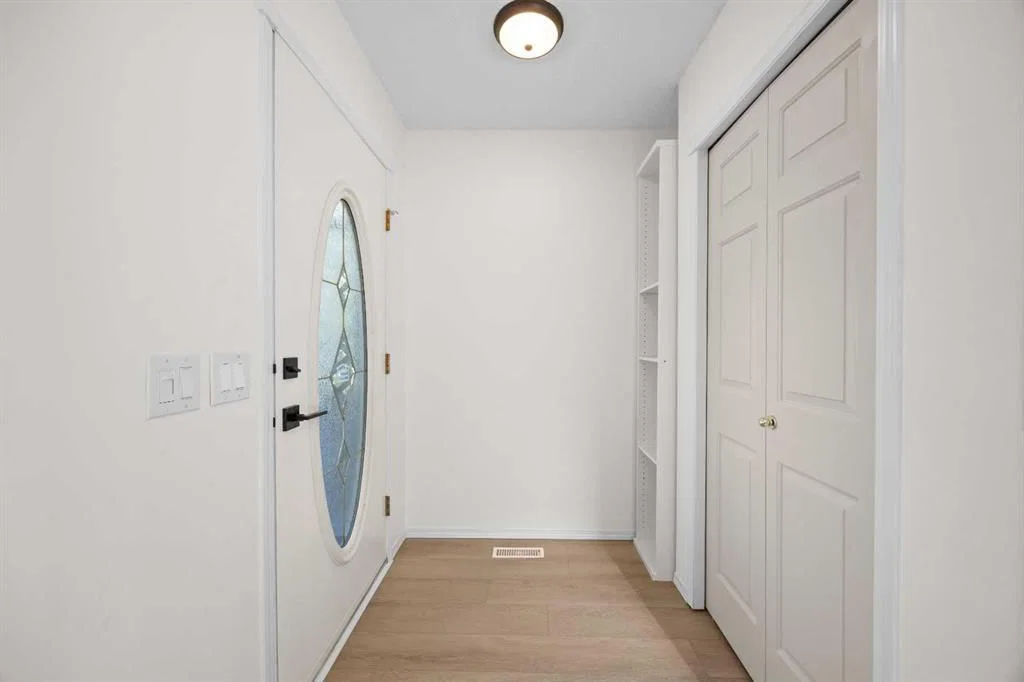 176 Arbour Grove Close NW, Calgary — photo 3 of 46