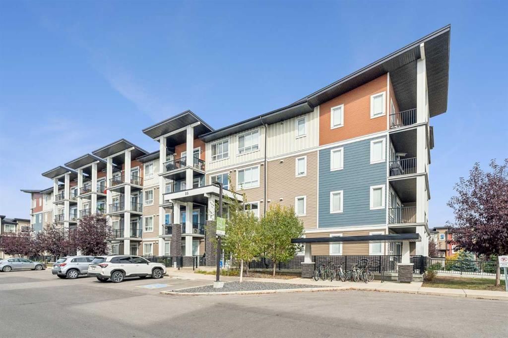 303, 35 Walgrove SE, Calgary — photo 2 of 24