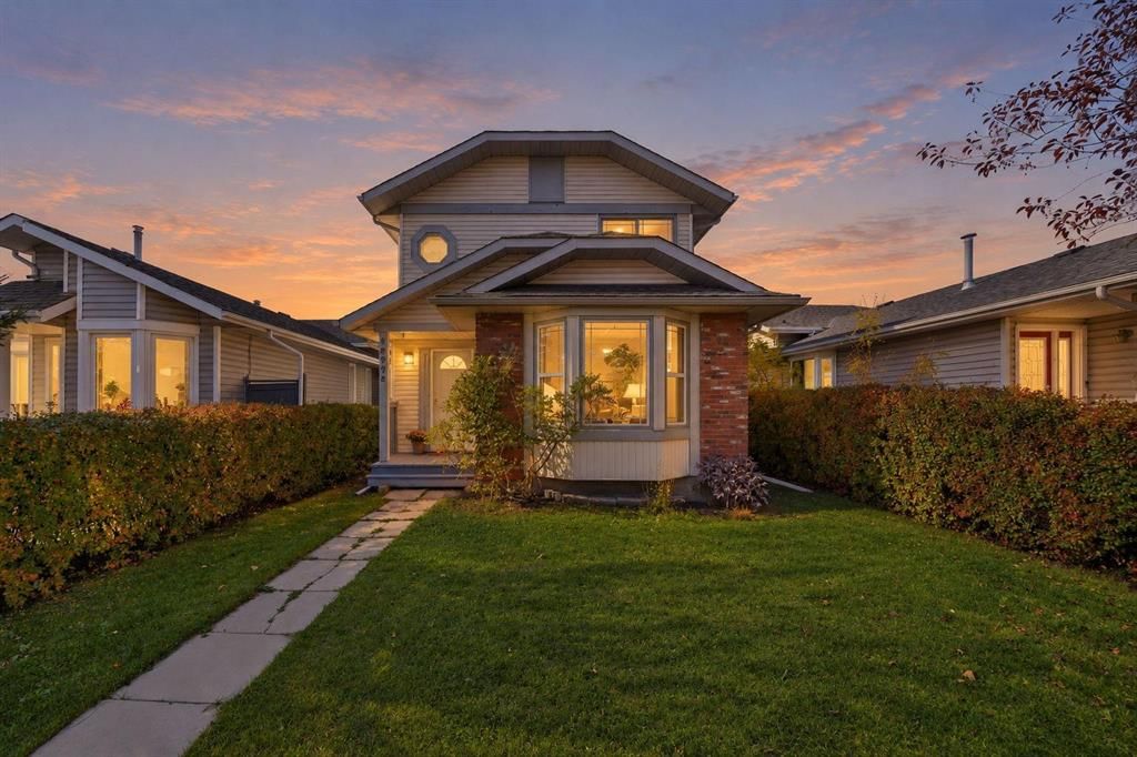 16279 5 Street SW, Calgary — detached for sale