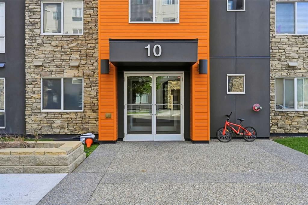 504, 10 Kincora Glen Park NW, Calgary — photo 3 of 34