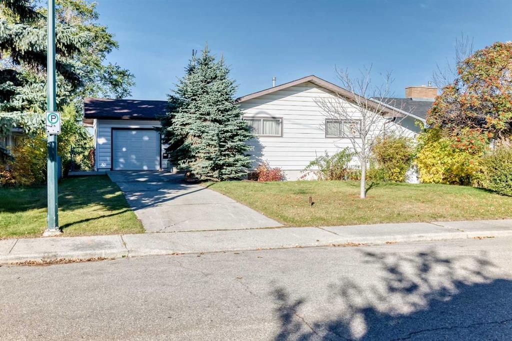 1523 23 Street NW, Calgary — photo 5 of 17