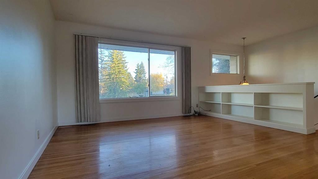 4815 Verona Drive NW, Calgary — photo 4 of 47