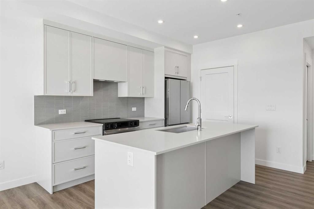 6411, 1802 Mahogany Boulevard SE, Calgary — photo 5 of 16