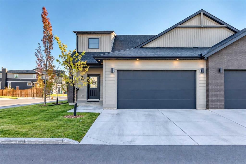 2000, 15 Coopersfield Link SW, Airdrie — main listing photo