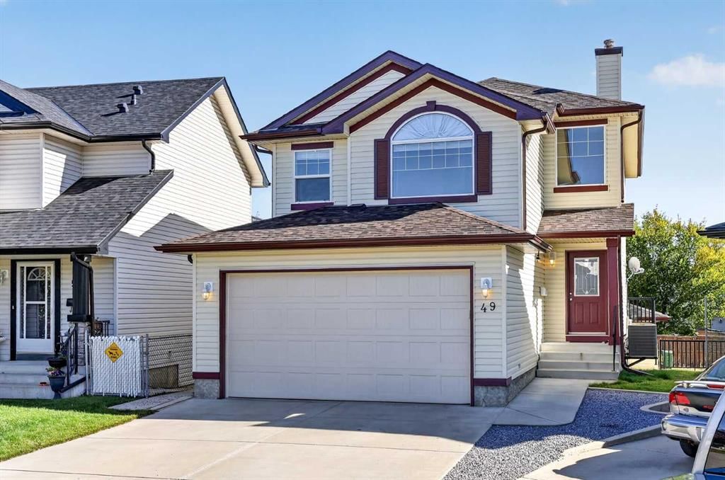 49 Coville Bay NE, Calgary — photo 2 of 49