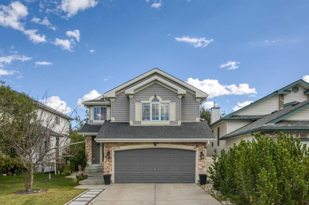 118 Citadel Crest Park NW, Calgary — main listing photo