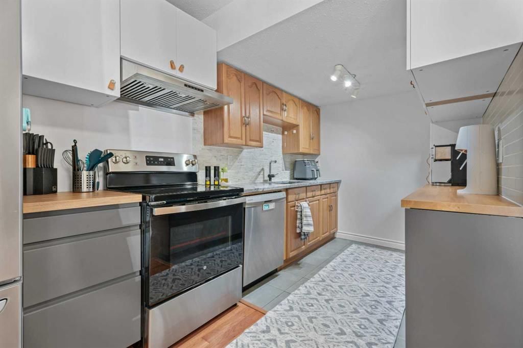 302, 9930 Bonaventure Drive SE, Calgary — main listing photo