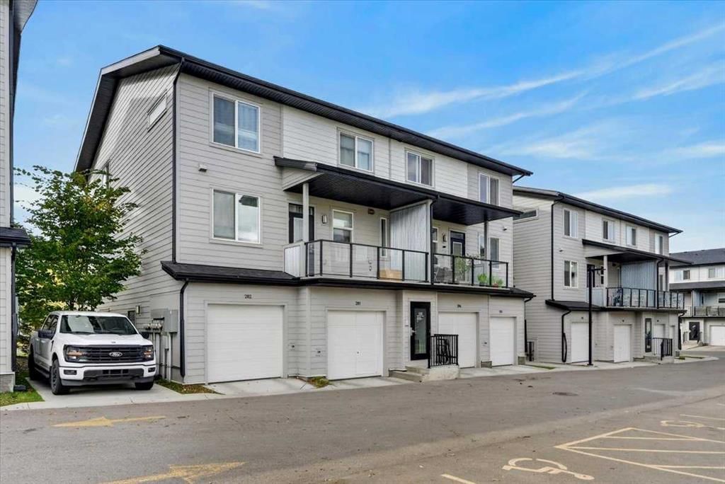 204, 235 Redstone Walk NE, Calgary — main listing photo