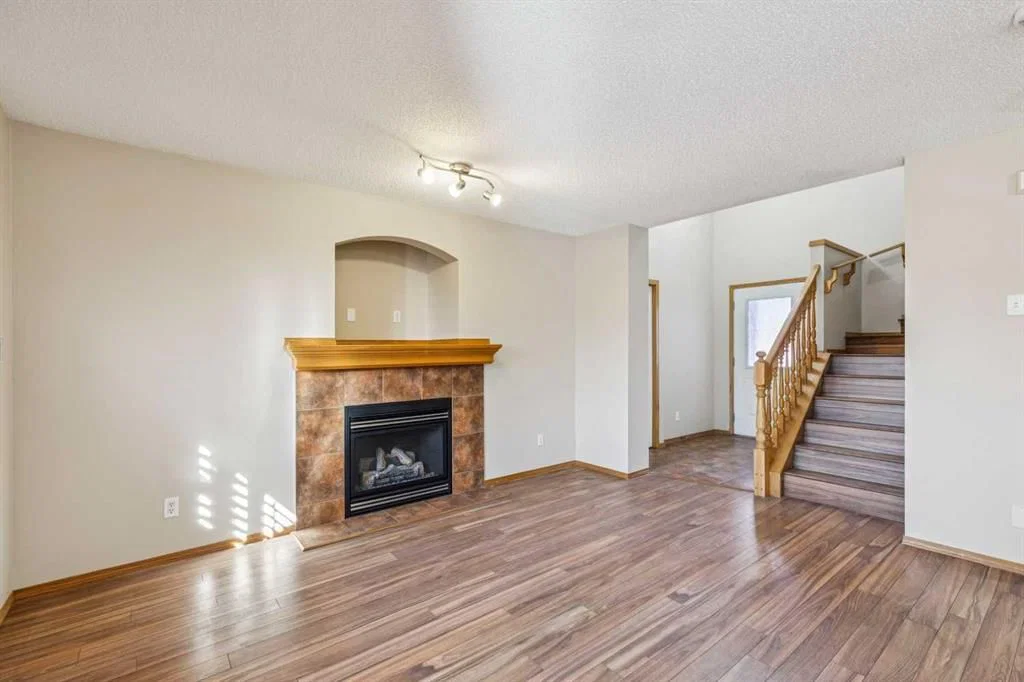 8226 Saddleridge Drive NE, Calgary — photo 5 of 31