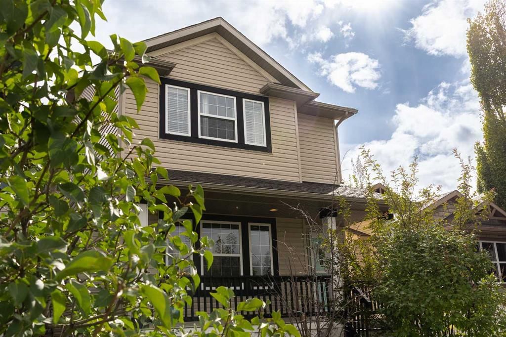 196 Eversyde Circle SW, Calgary — main listing photo