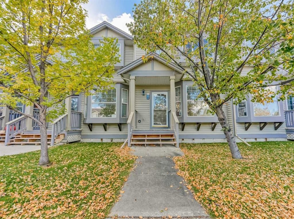 303, 2005 Luxstone Boulevard SW, Calgary — row/townhouse for sale