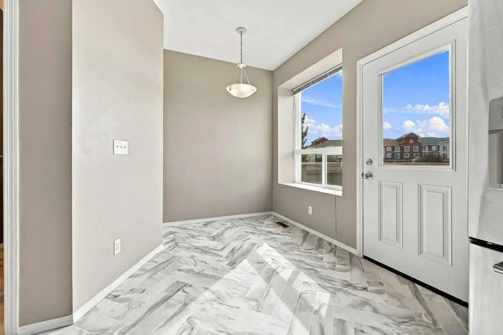 303, 2005 Luxstone Boulevard SW, Airdrie — photo 5 of 31
