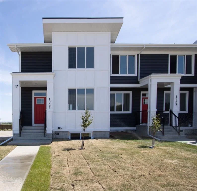 McCaskill Drive #1931, Crossfield — main listing photo