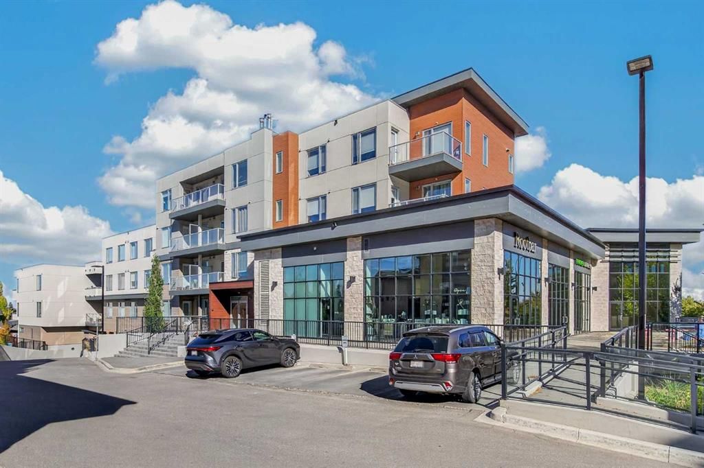 406, 30 Shawnee Common SW, Calgary — photo 3 of 25