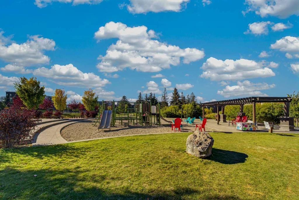 406, 30 Shawnee Common SW, Calgary — photo 4 of 25