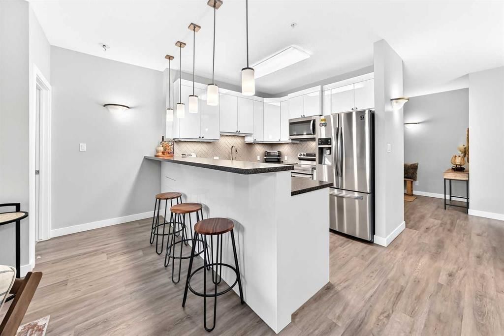 306, 1441 23 Avenue SW, Calgary — photo 5 of 48