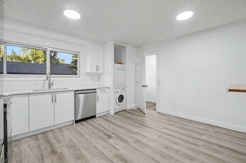 1152 Ranchlands Boulevard NW, Calgary — photo 4 of 25