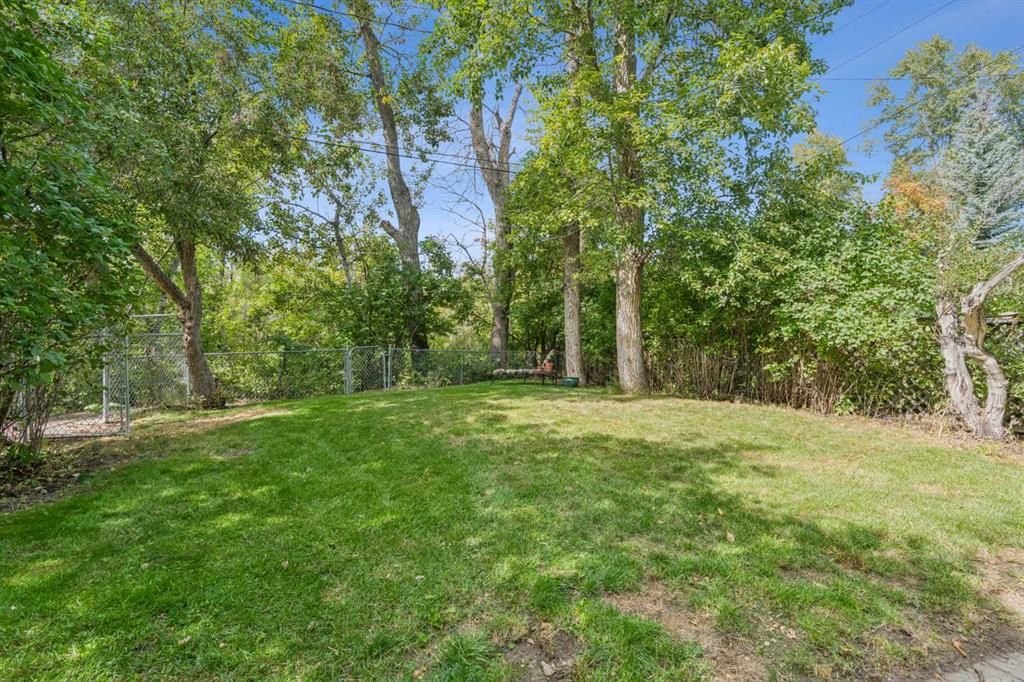 620 Rideau Road SW, Calgary — photo 4 of 16