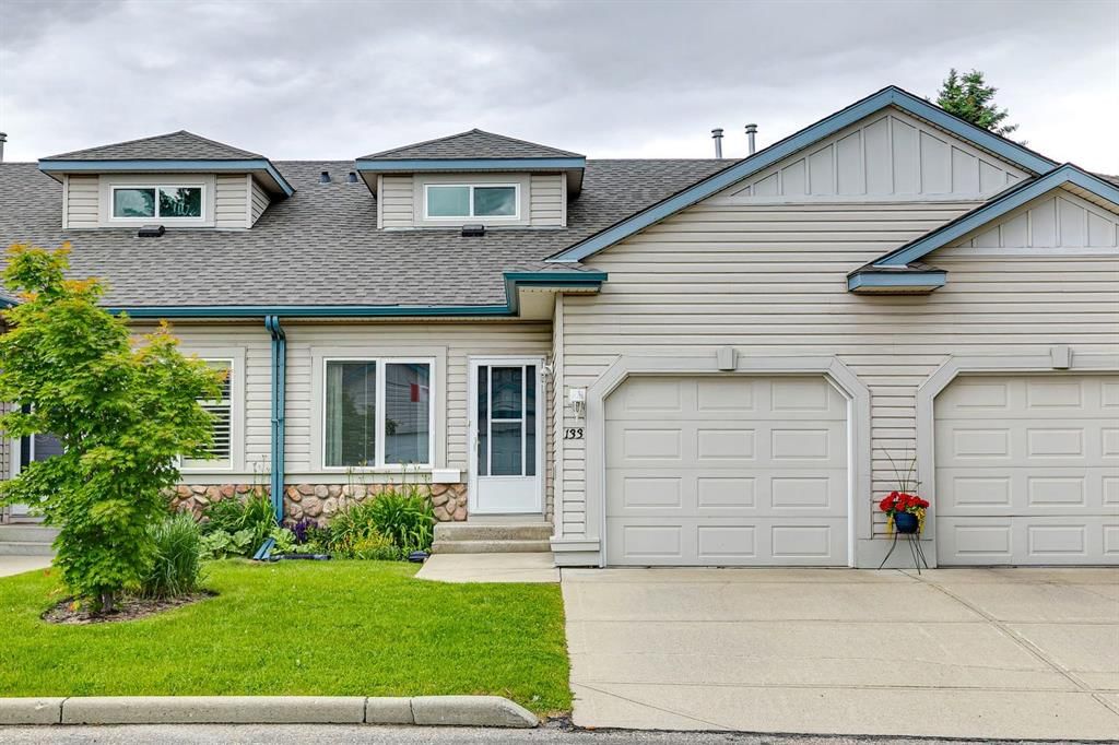 133 Chaparral Point SE, Calgary — townhome for sale