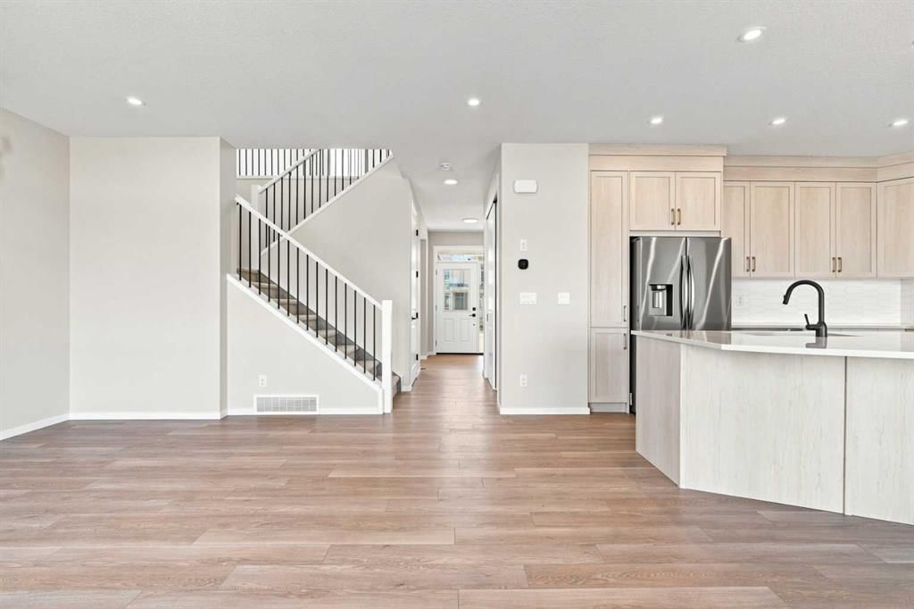 46 Cityline Common NE, Calgary — photo 5 of 47