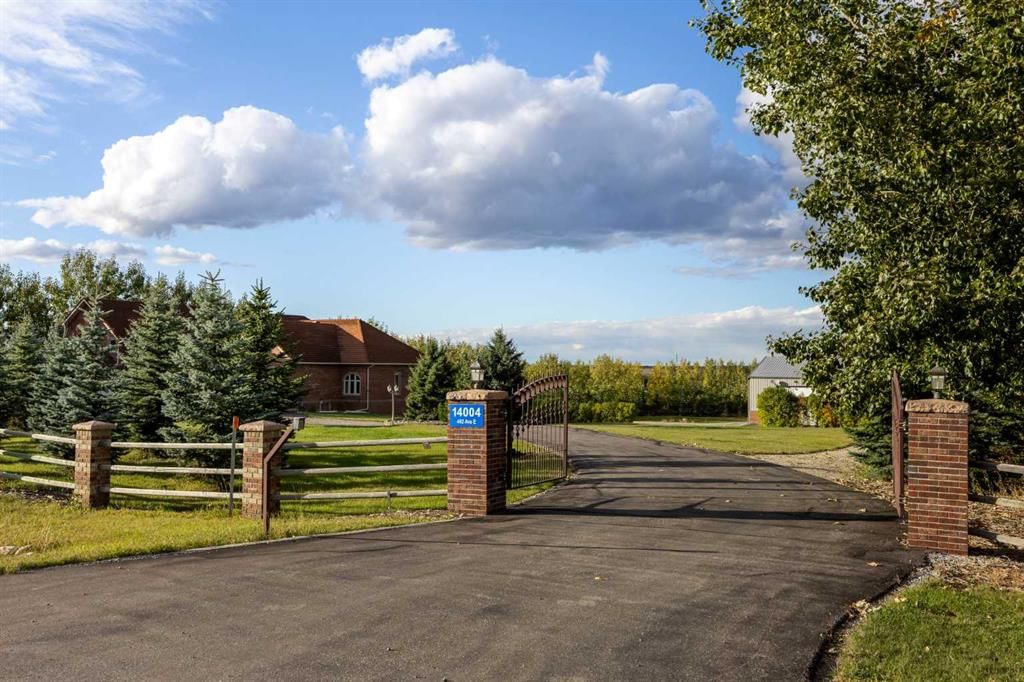 14004 402 Avenue E, Rural Foothills County — photo 3 of 50