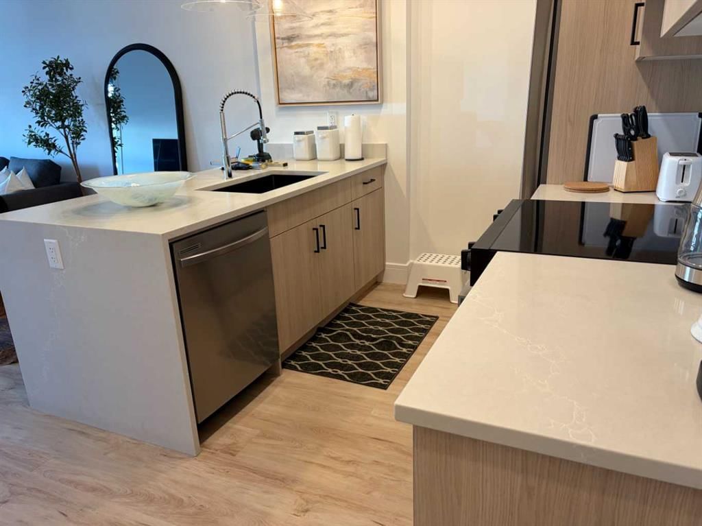 106, 330 Dieppe Drive SW, Calgary — photo 5 of 28
