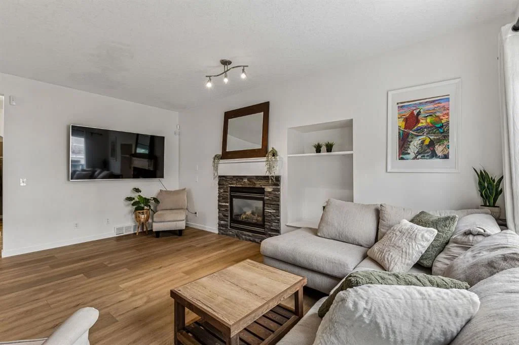 100 Evansbrooke Landing NW, Calgary — photo 5 of 41