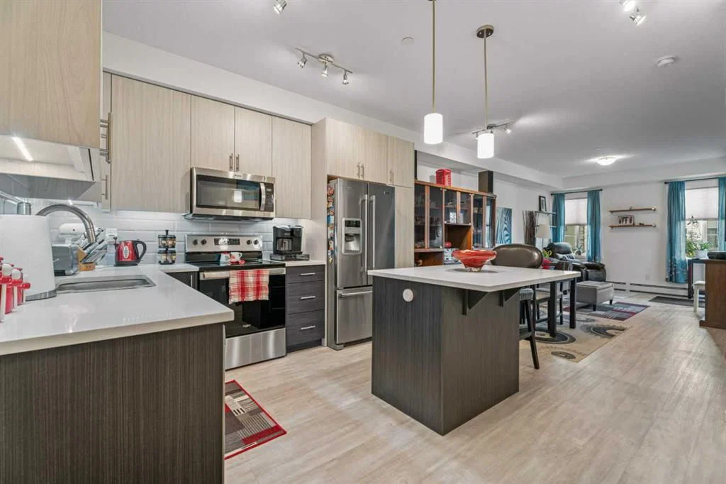 6121, 151 Legacy Main Street SE, Calgary — apartment for sale